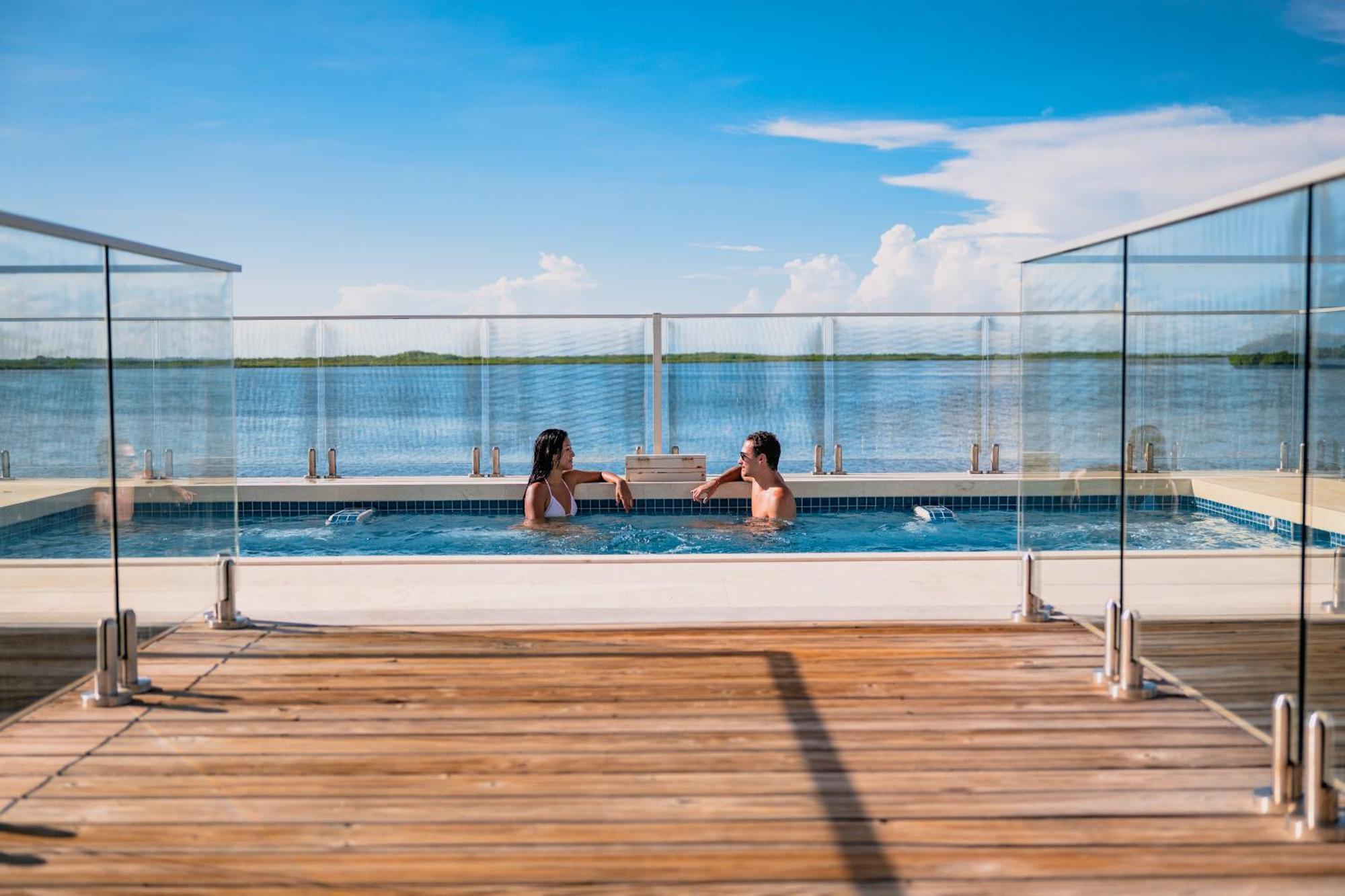 Sunset Caribe Belize Hotel Сан Педро Екстериор снимка